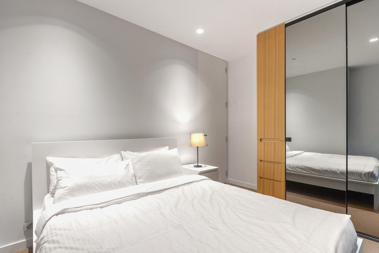 Light Tower Apartment Melbourne Esterno foto