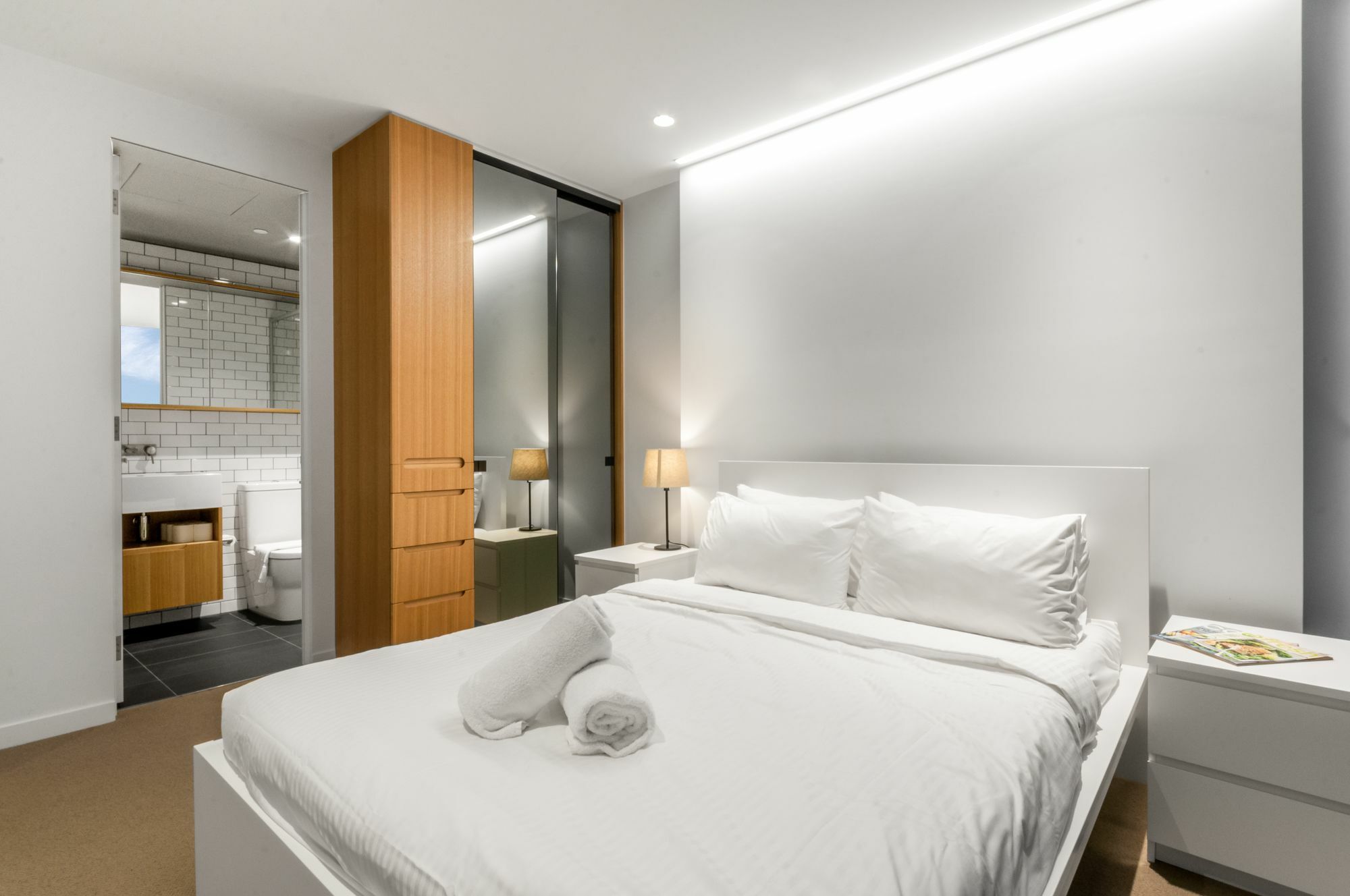 Light Tower Apartment Melbourne Esterno foto